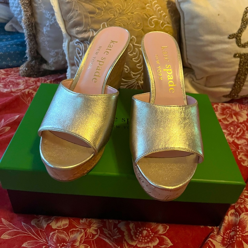 Kate Spade gold wedges